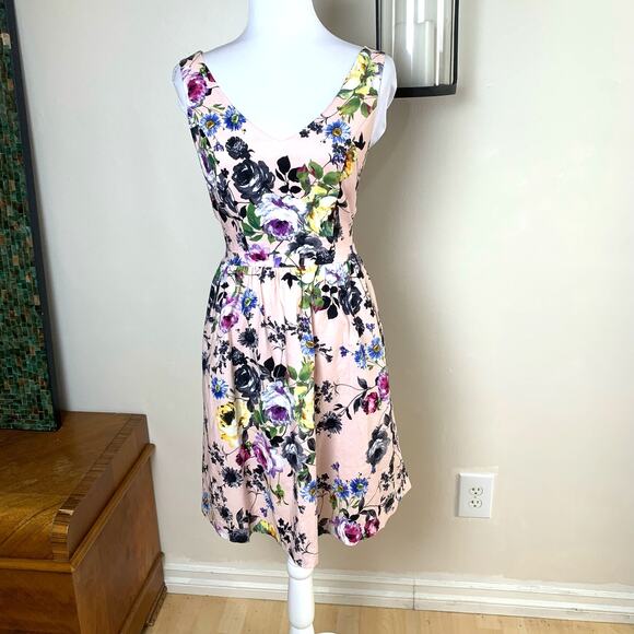 Modcloth Dresses & Skirts - Modcloth Size S Pink Floral Sleeveless V-Neck Cut Out Dress Pockets Cotton